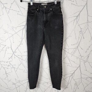Everlane Black Wash Stretch Denim The Curvy Way High Jeans